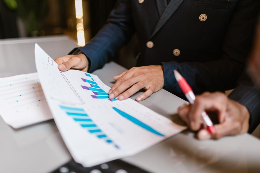A revenue operations lead reviewing a live, weighted forecast